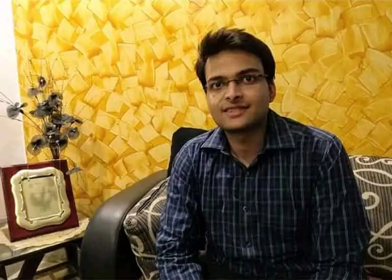 IAS ANMOL SRIVASTAVA