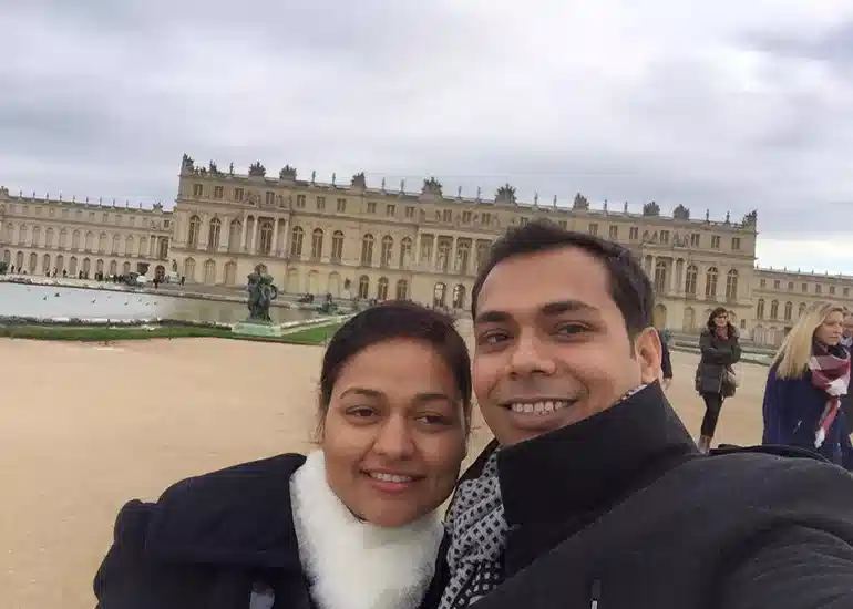 IAS PRADEEP SINGH WITH HIS WIFE